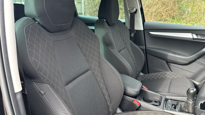 Skoda Karoq 1.0 TSI 110 SE 5dr Petrol Estate